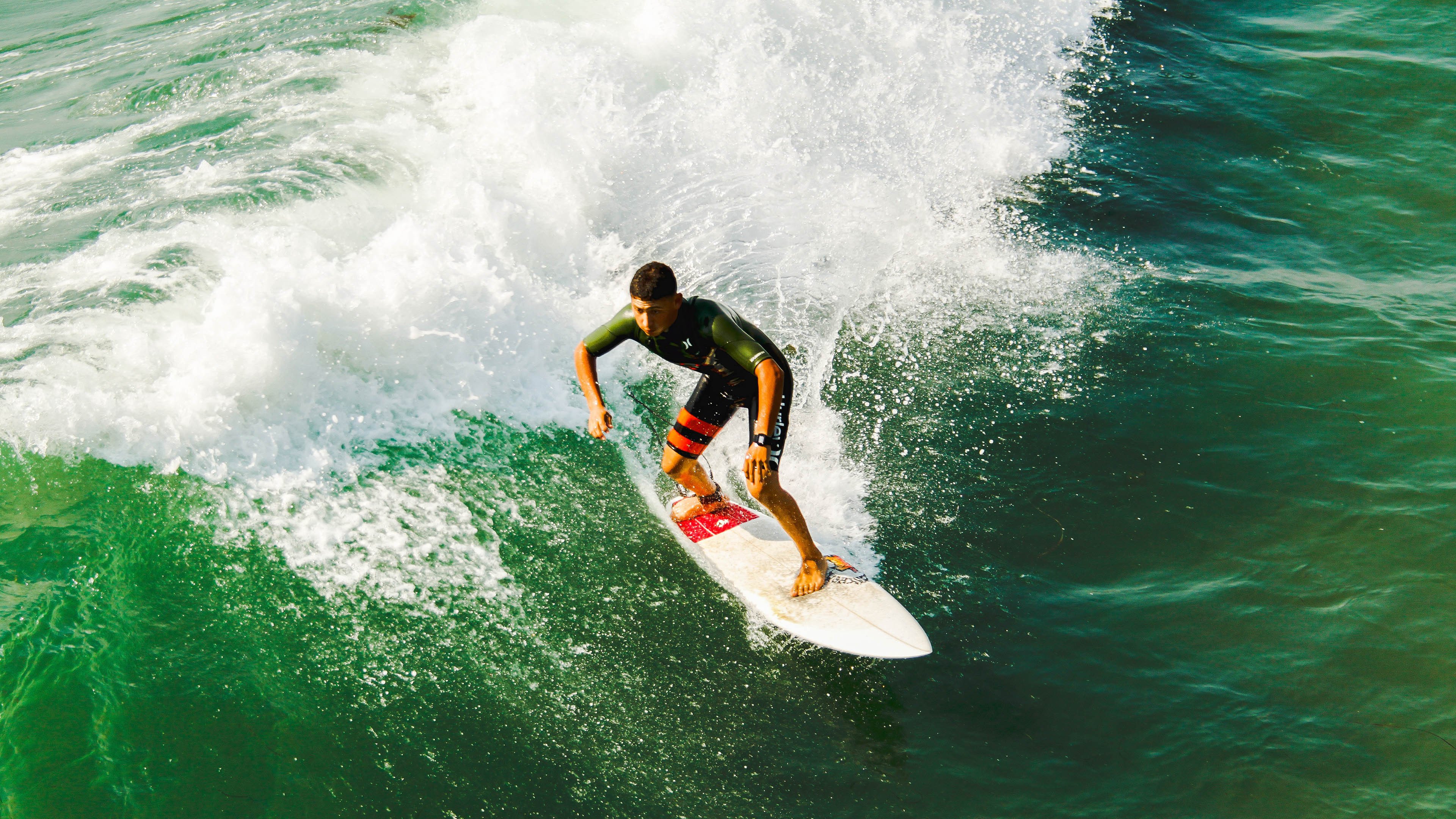 开云体育APP下载-“滑轮赛：新兴选手以惊艳表现打破传统束缚”  第1张