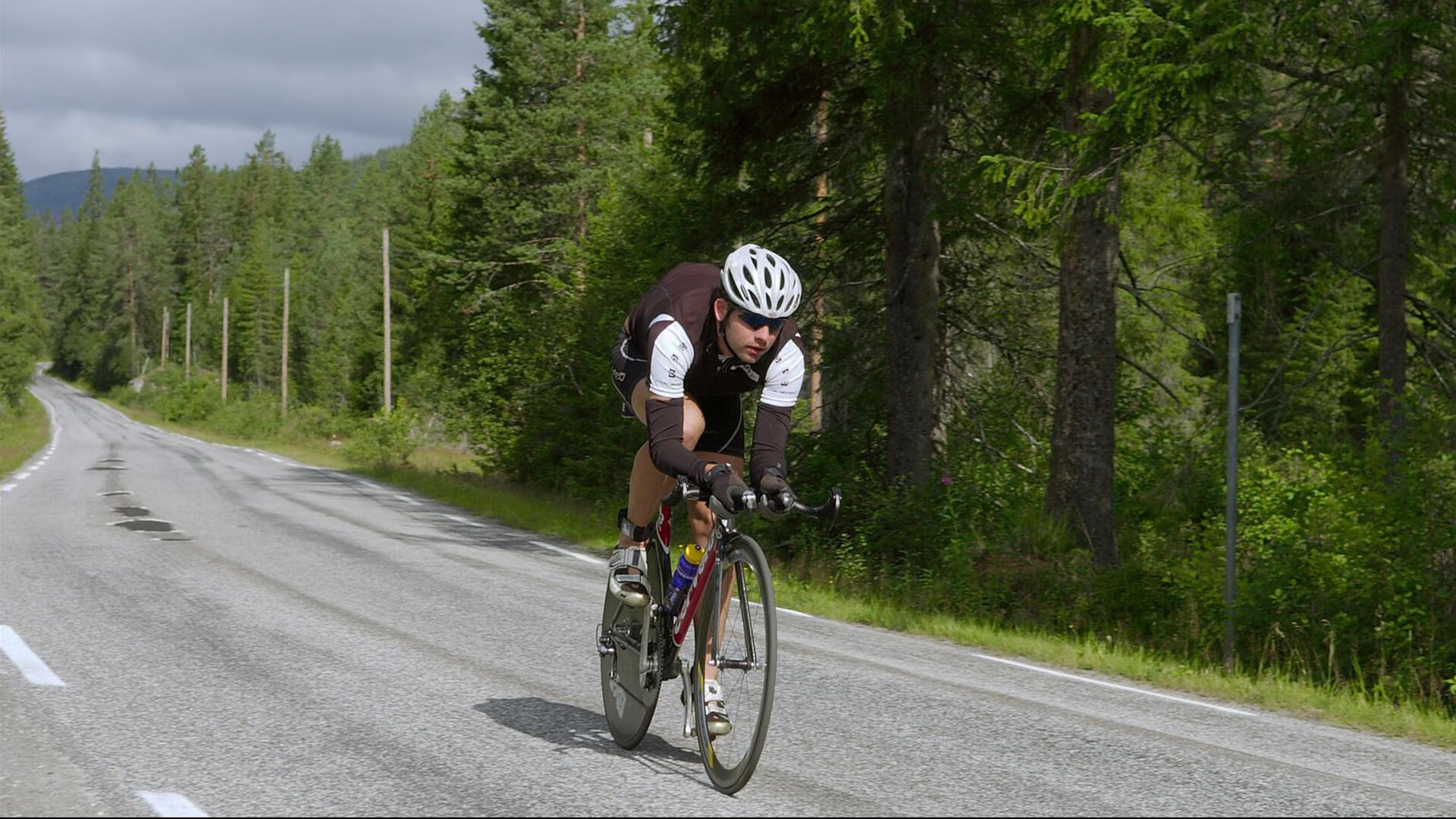 开云esports-中国男篮比赛经验不断积累，中国男篮比赛成绩  第2张